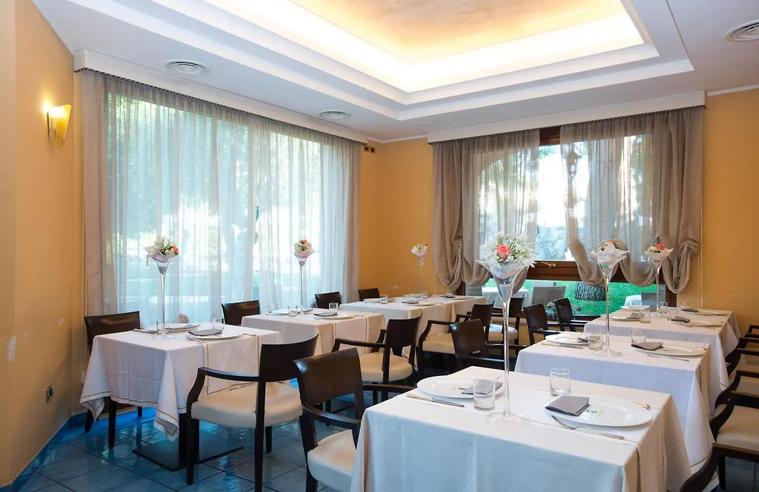 Hotel Villa Albani-1